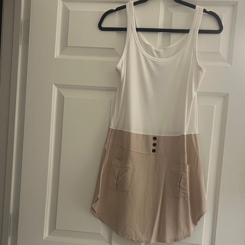 Stylish White and Tan Women's Top